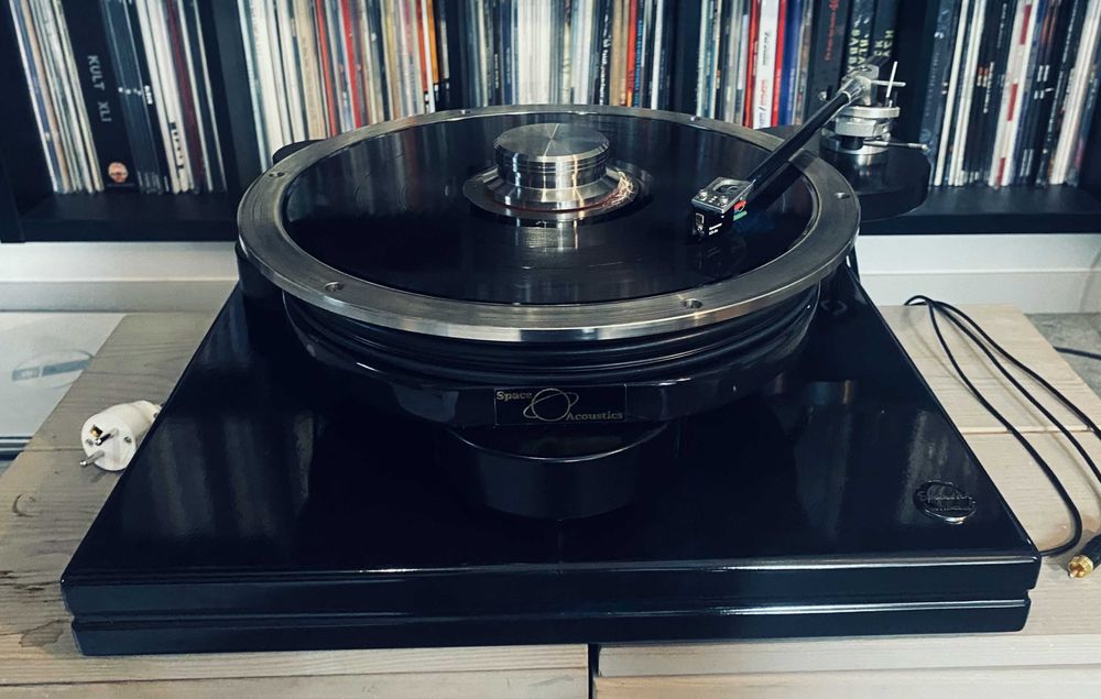 Gramofon Nottingham Analogue SPACEDECK wraz z ramieniem Ace Arm 12"