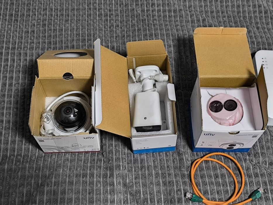 Цифровий комплект UNV 2 МП  для вулиці