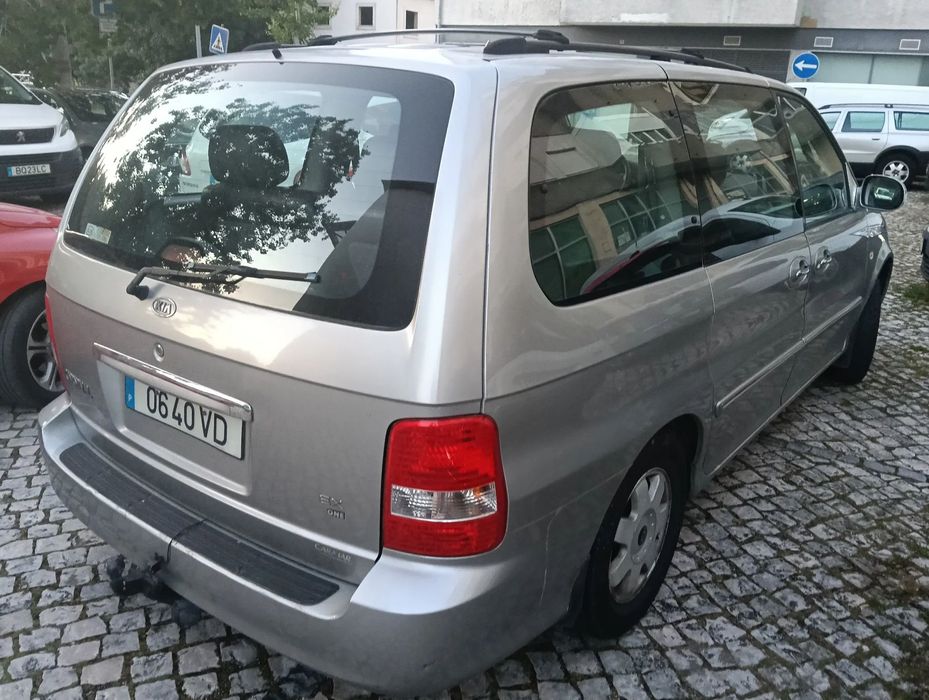 Kia Carnival 2.9 CRDi EX Top