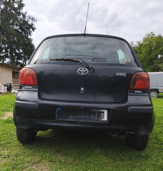 Sprzedam Toyotę Yaris I