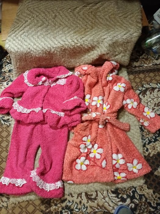 Лот Халат, костюм 2-4 года