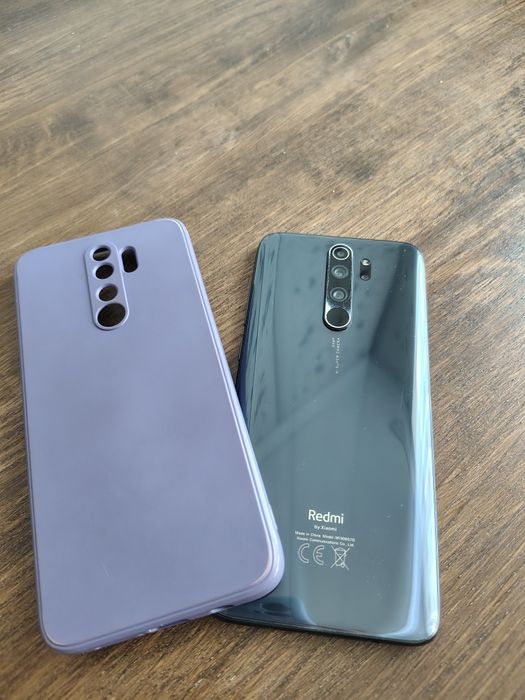 Продам телефон .