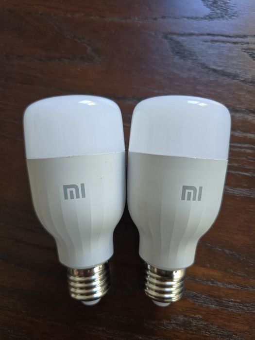 Lâmpada Inteligente Xiaomi Mi Led Smart Bulb Essential - Branco&Color