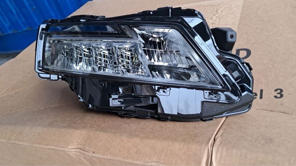 Бампер передний Nissan Rogue 2021 2022 2023 2024 Передний бампер Нисан