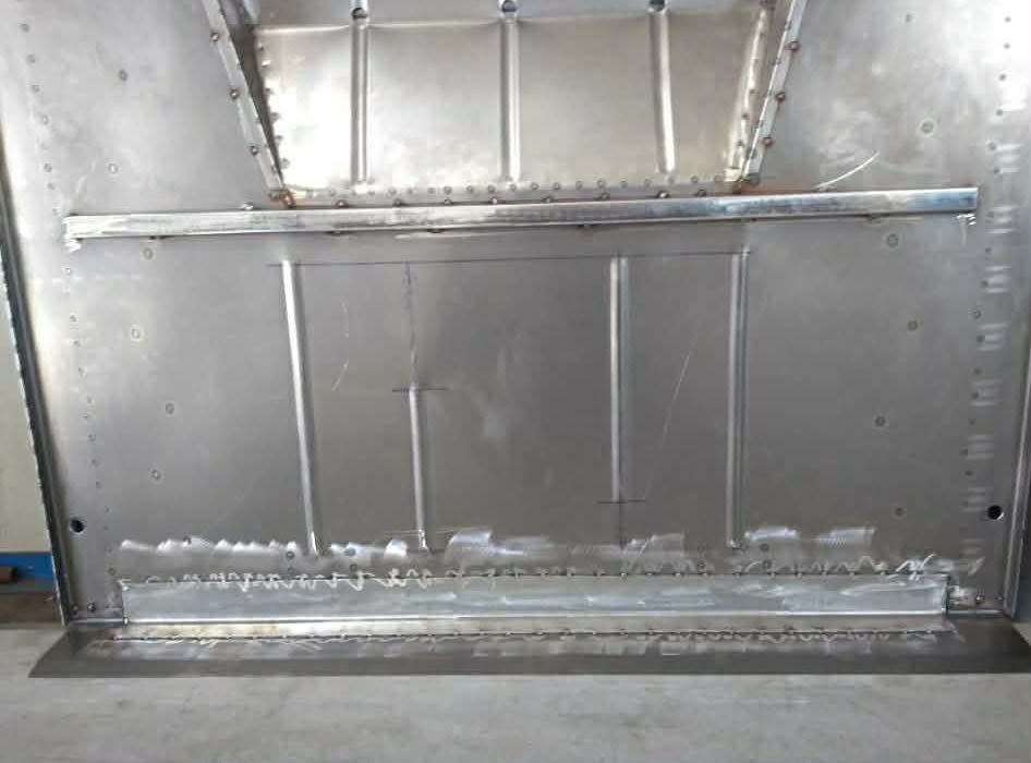 Podłoga syrena nowa