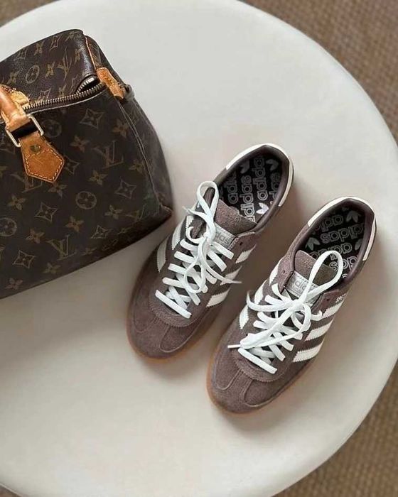 Oryginalne buty adidas damskie Buty HANDBALL brązowy R.40