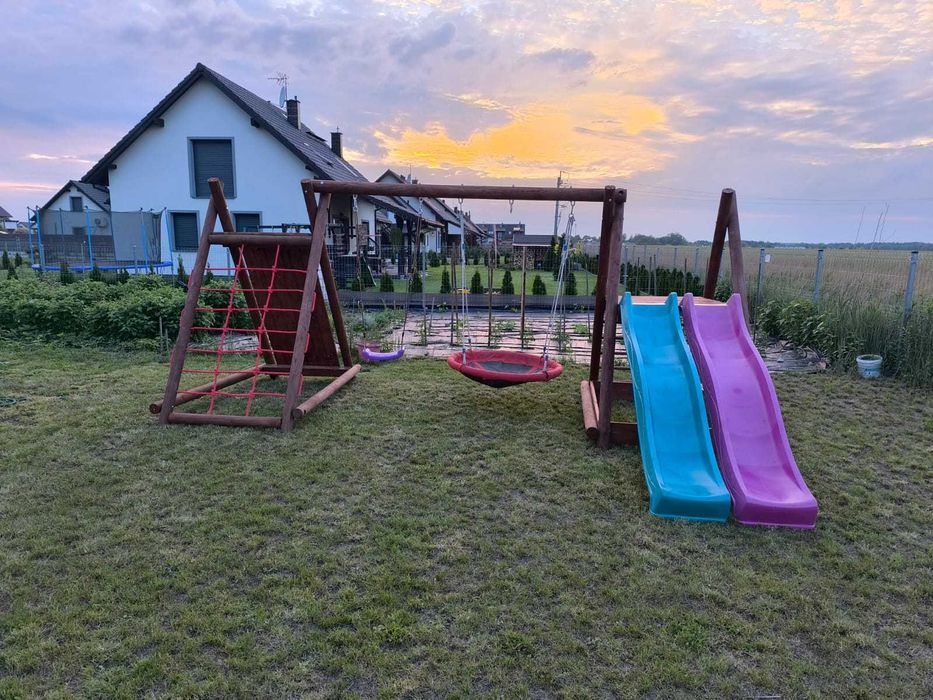 Plac zabaw, Wspinaczka dla dzieci , Huśtawka ogrodowa