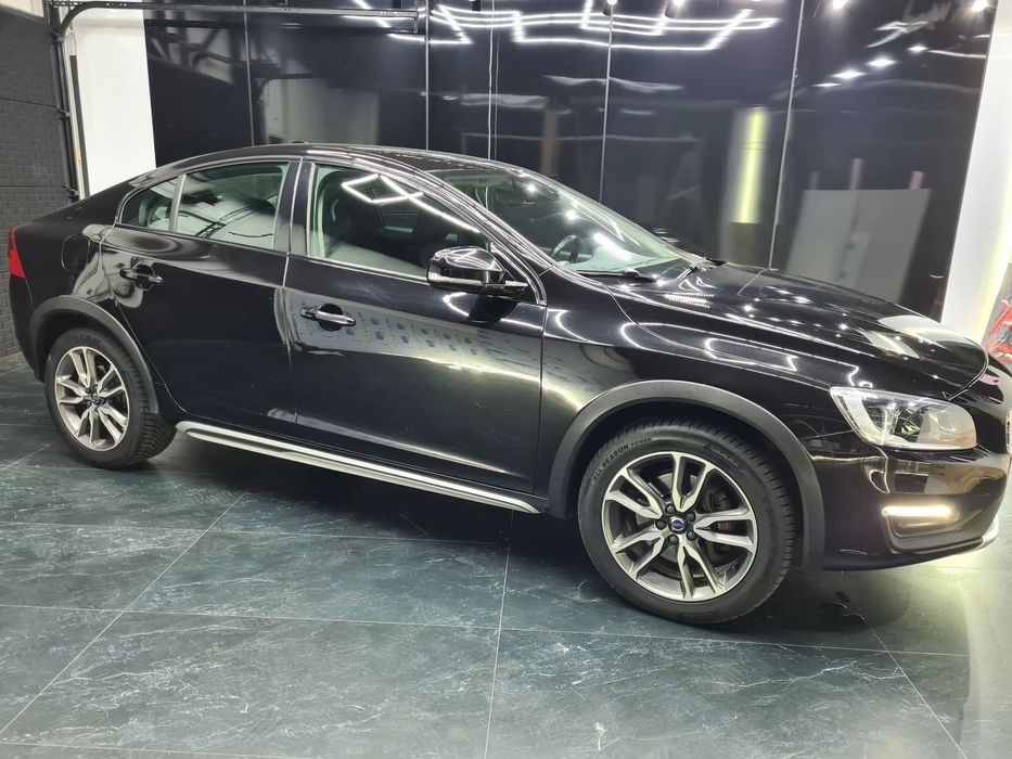 Volvo S60 Cross Country