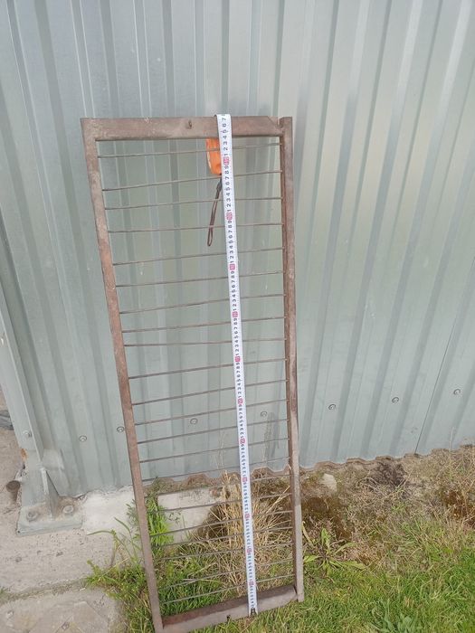 Wieszaki/szpile do tytoniu