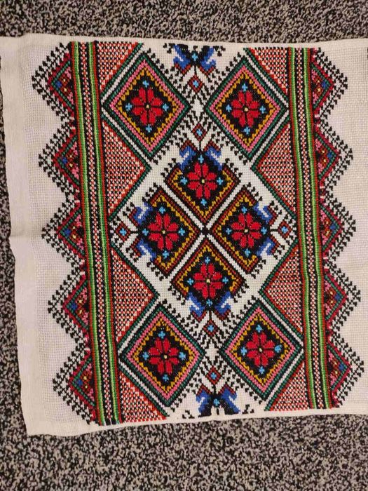 Весільний рушник, вишитий.