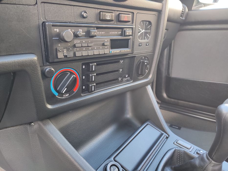 BMW E30 Coupe 318is - Irrepreensível