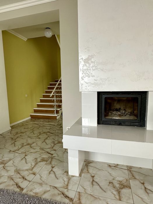 Сучасний будинок 240 м² на ділянці 12 соток Біла Церква