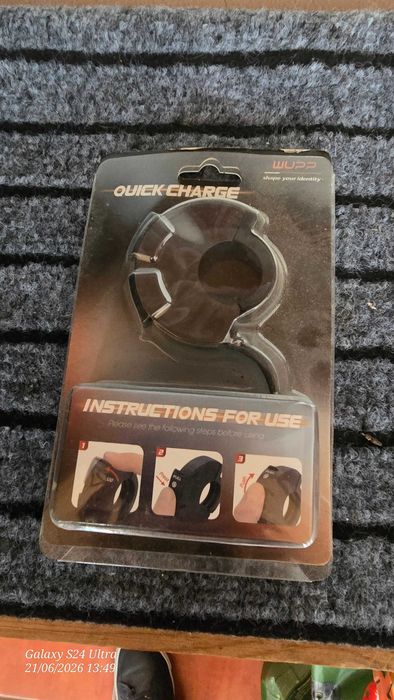 2 Capacetes + Auriculares + Casaco + Luvas + Adaptador USB para Moto