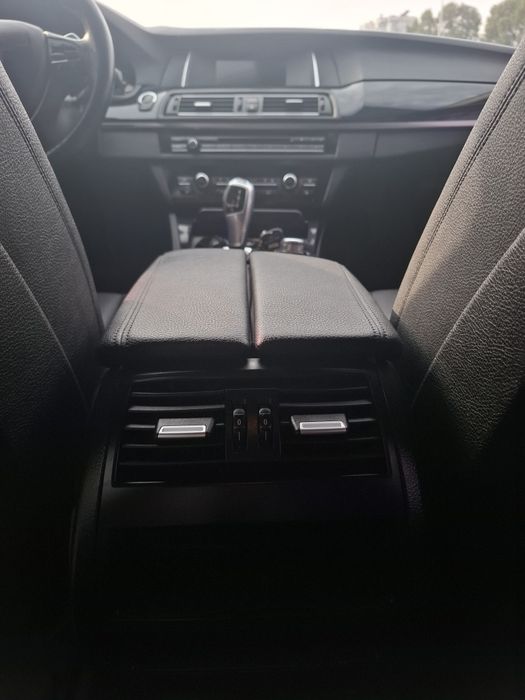 BMW 520i 2016 офіційна