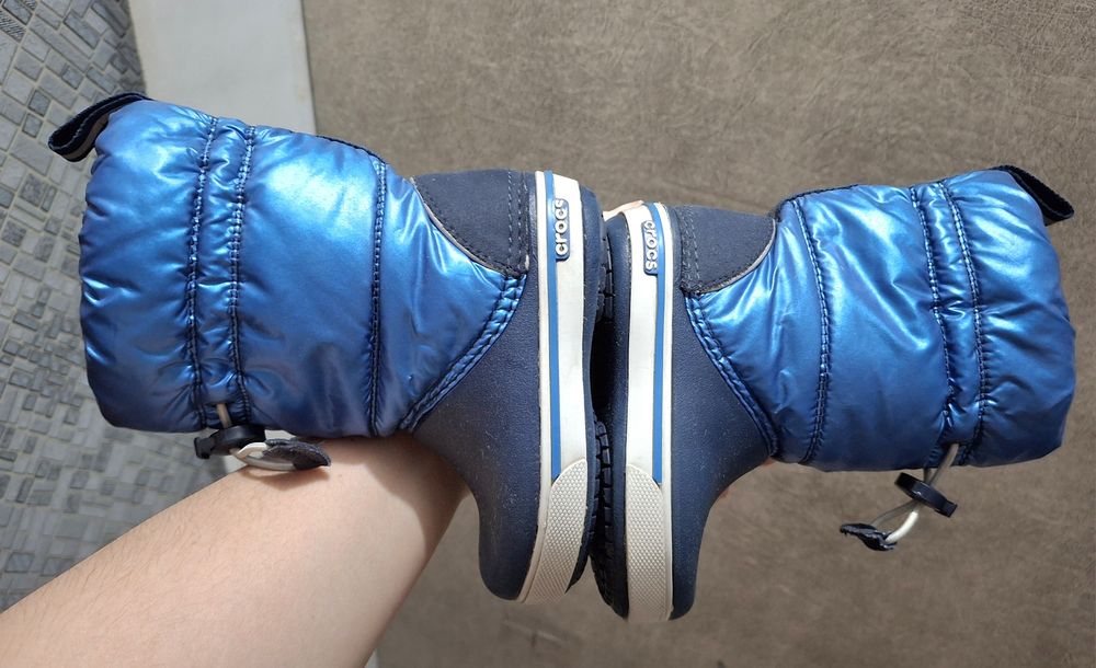 Чоботи дутики Crocs Kids Crocband Iri Gust Boot Темно-сині розміри C6