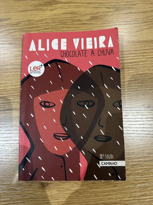 Livro “Chocolate à Chuva” de Alice Vieira