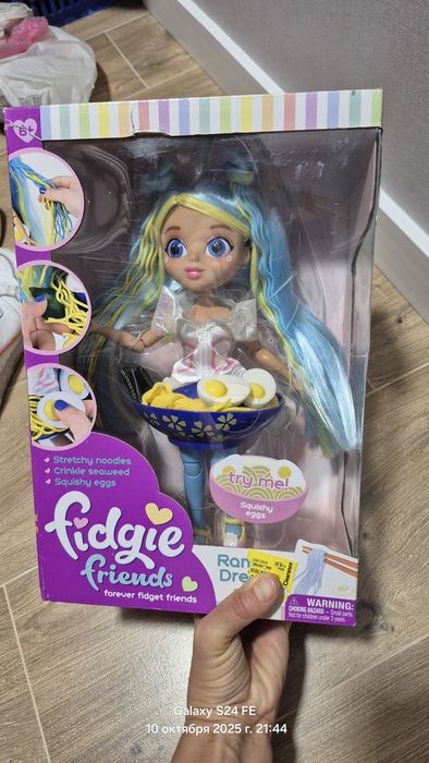 Лялька кукла нова в коробці