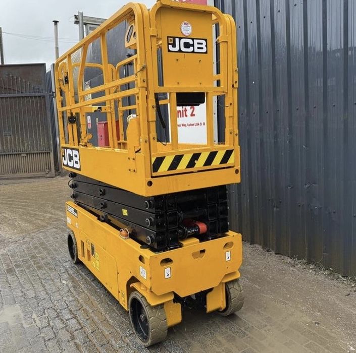 Ножичний підйомник JCB S2632e  2021р.