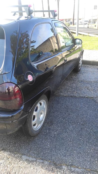 Vendo Opel corsa comercial 1.7 diesel
