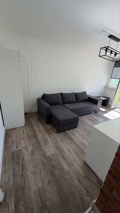 Kawalerka na wysokim parterze - Widok 2