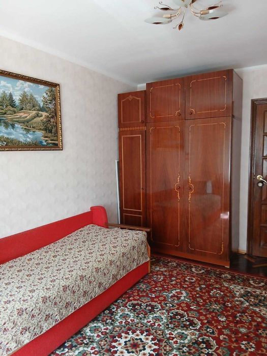 здається кімната,вул.Тростянецька