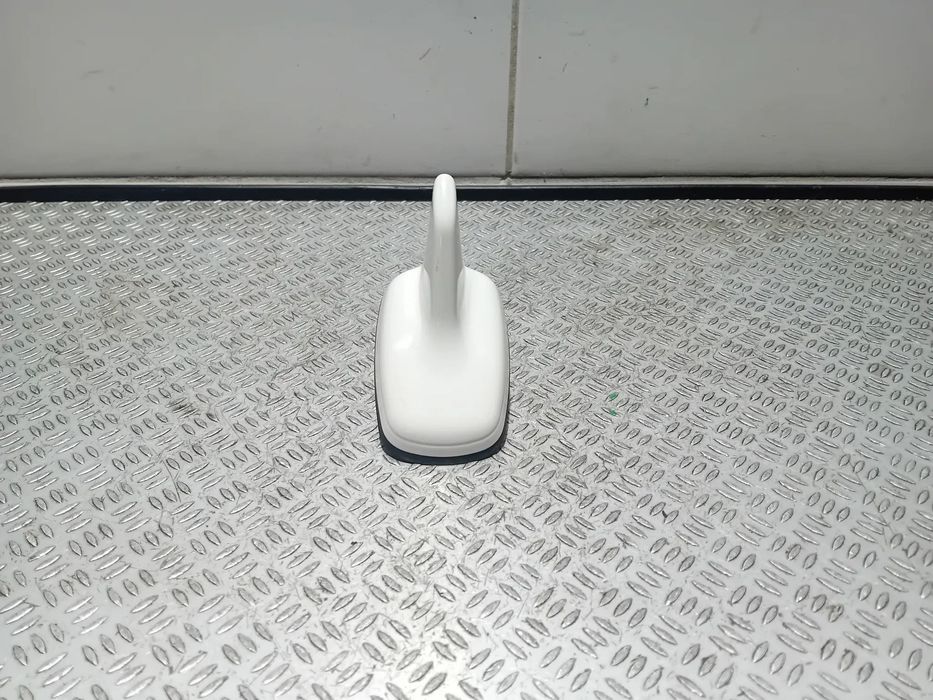 Antena GPS dachowa Audi Q3 2015 4G0035503E