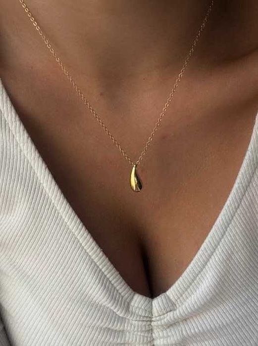 złoty naszyjnik wisiorek łańcuszek łezka celebrytka choker stal