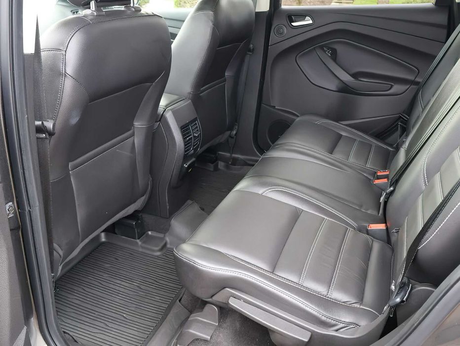 Ford Escape Titanium      2018