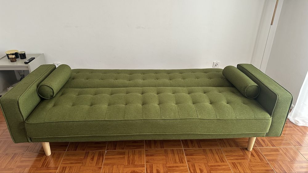 Sofá cama verde