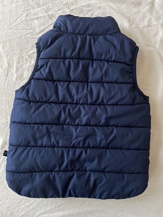 Безрукавка Gap 3р