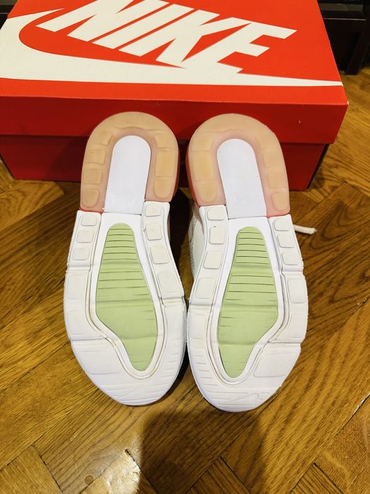 Кроссовки Nike Air Max 270 размер 35