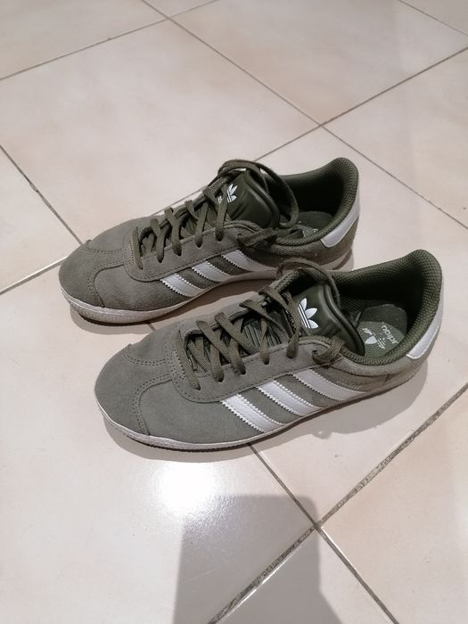 Ténis  Adidas gazelle n°38