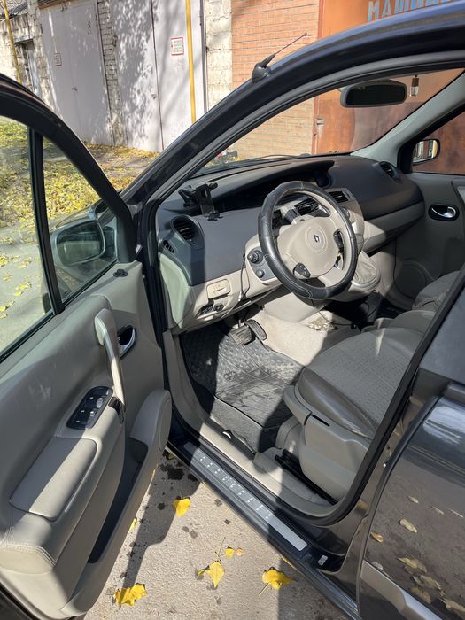 Продам Рено Сценик 2