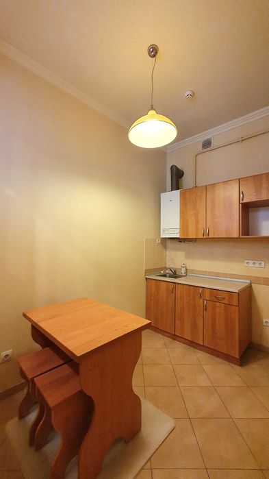 ПРОДАЖ ОФІСНОГО ПРИМІЩЕННЯ 69,1 м² в історичному центрі Мукачева
