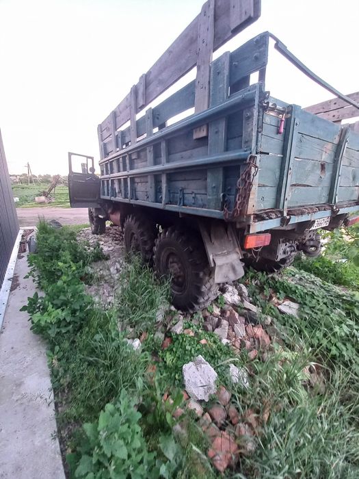 ЗІЛ 131 на повному ходу
