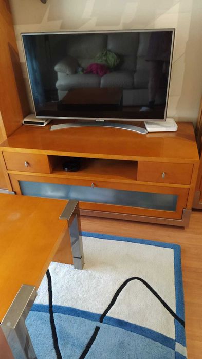 Mobília de sala em cerejeira