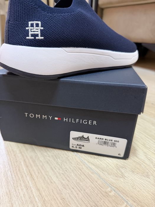 Кроссівки tommy hilfiger. Оригінал, нові