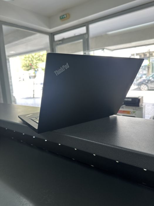 Lenovo L13 G1 - i5 10th Gen / 8Gbs / 256 gbs NVME