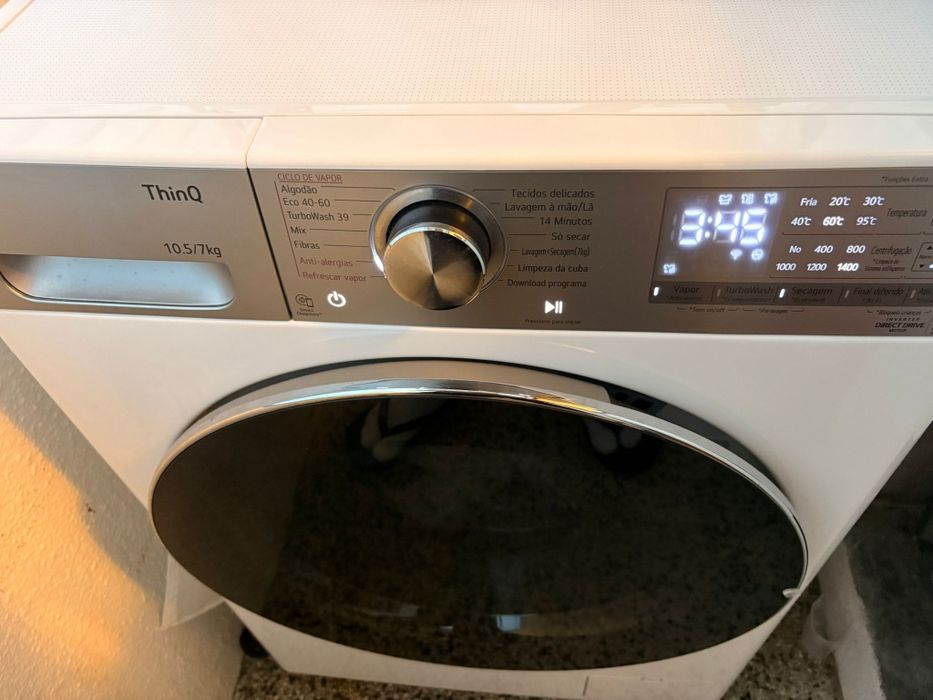 Máquina de Lavar e Secar Roupa LG - F4DV9510P2W