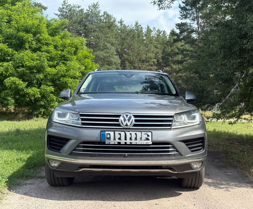 Volkswagen Touareg 2017 VIN WVGZZZ7PZHD043702 фото оголошення 2 з 19