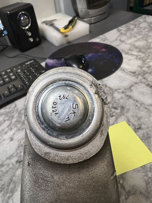 Рычаг подвески  VKDS 327000 B