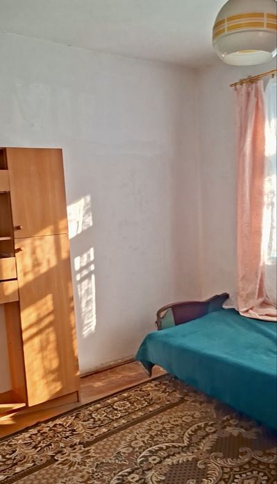 Продається половина будинку