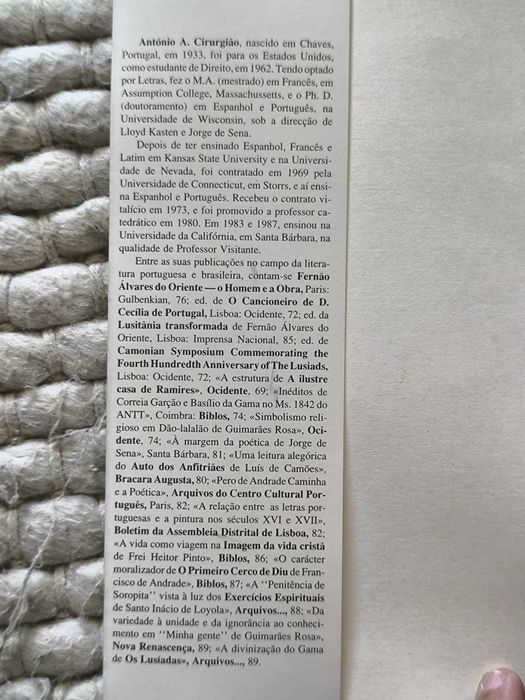 O "Olhar esfíngico" da Mensagem de Pessoa
António Cirurgião