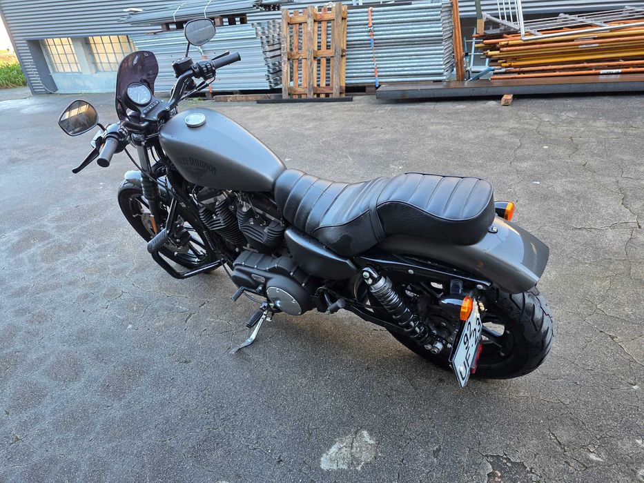 Harley davidson iron 883