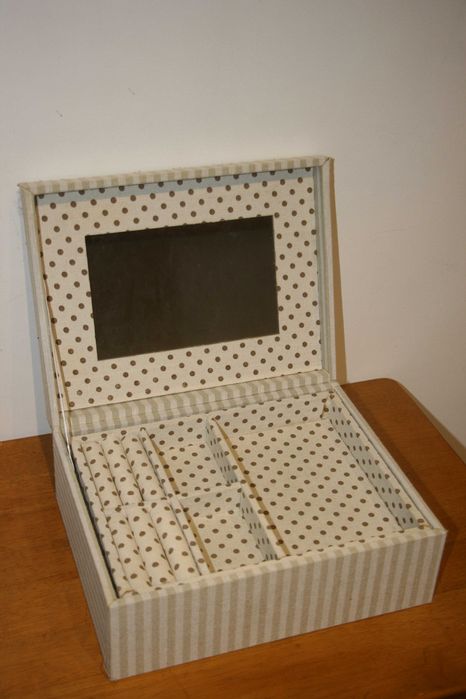 Guarda Jóias em Tecido