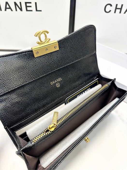 Carteira Chanel Cowhide Bifold