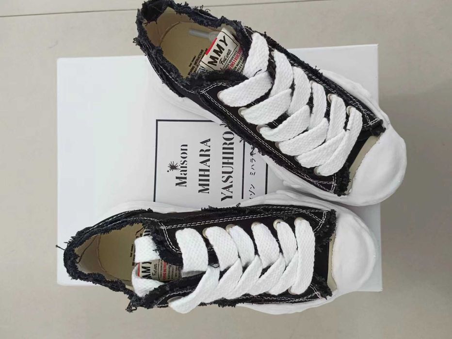 MIHARA YASUHIRO Black canvas shoes