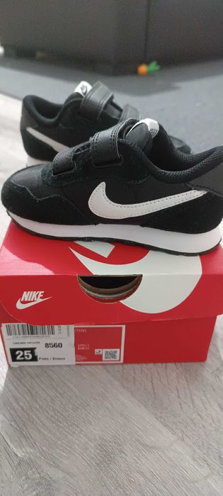 Ténis Nike MD valiant