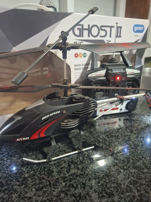 Helicóptero ghost 2