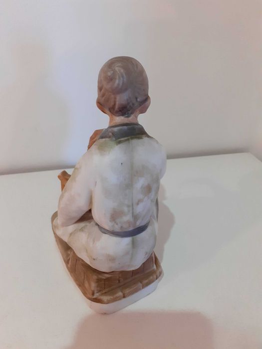 Figuras em porcelana chinesa